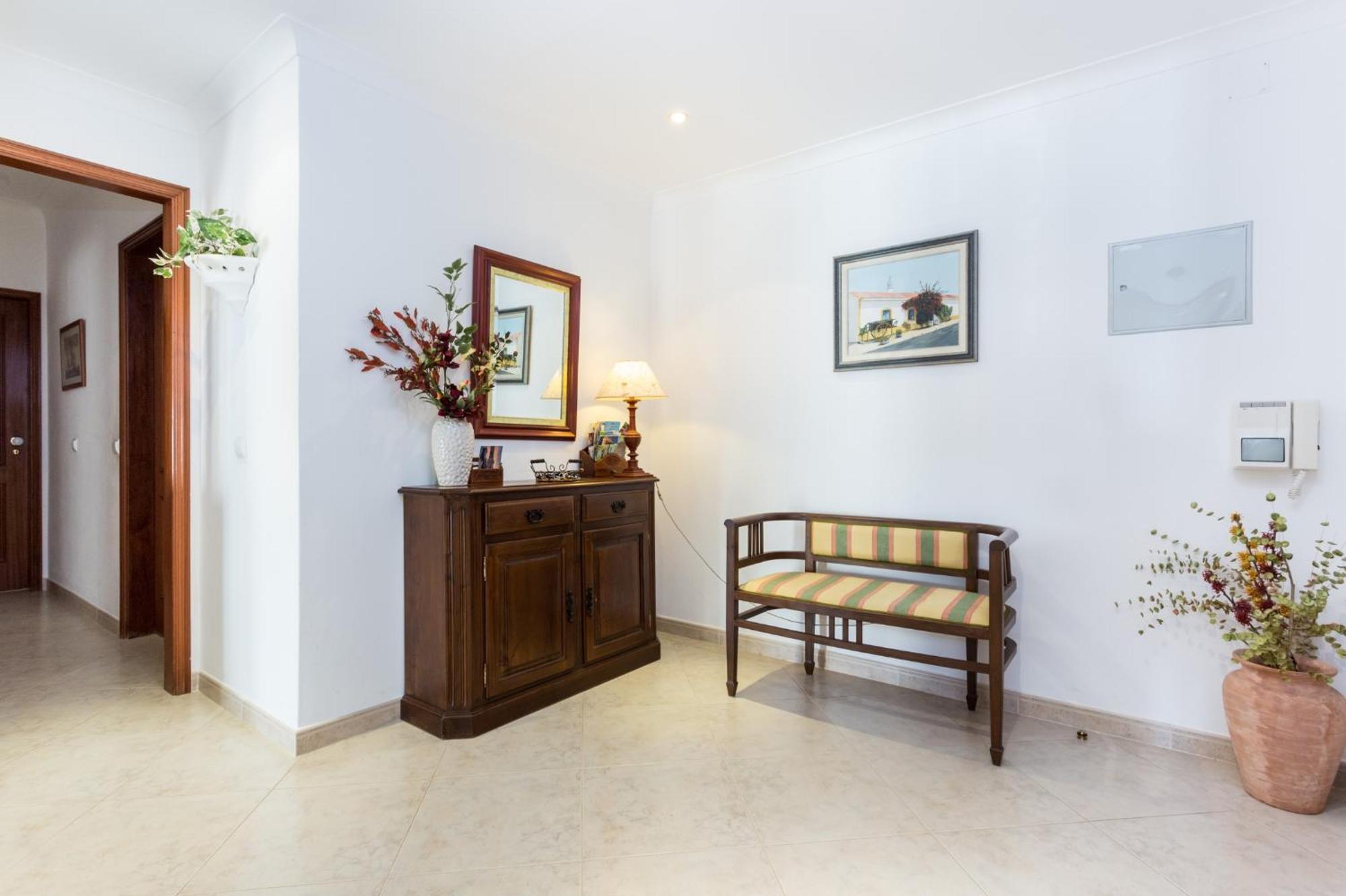 Vacation Retreat Near The Beach #1920 لاغوس المظهر الخارجي الصورة